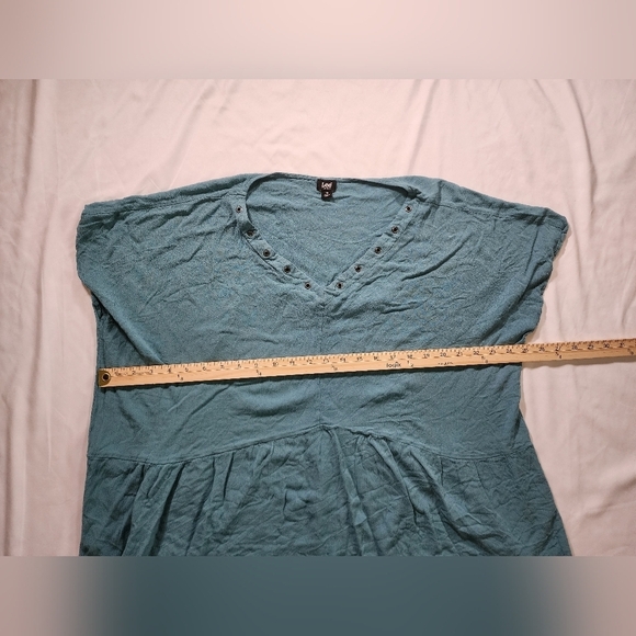 Lee Womens Deep V Neck Flowy Short Sleeve Casual Top - Picture 4 of 8